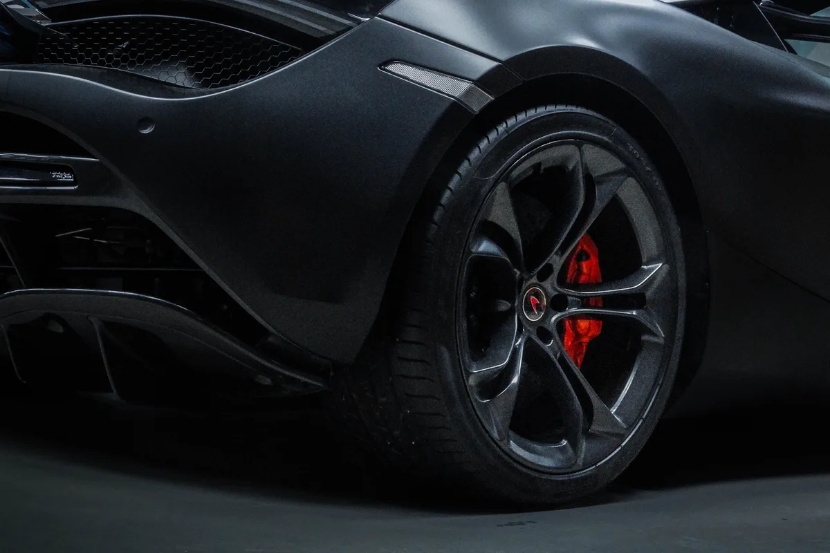 Detailed performance wheel and brake